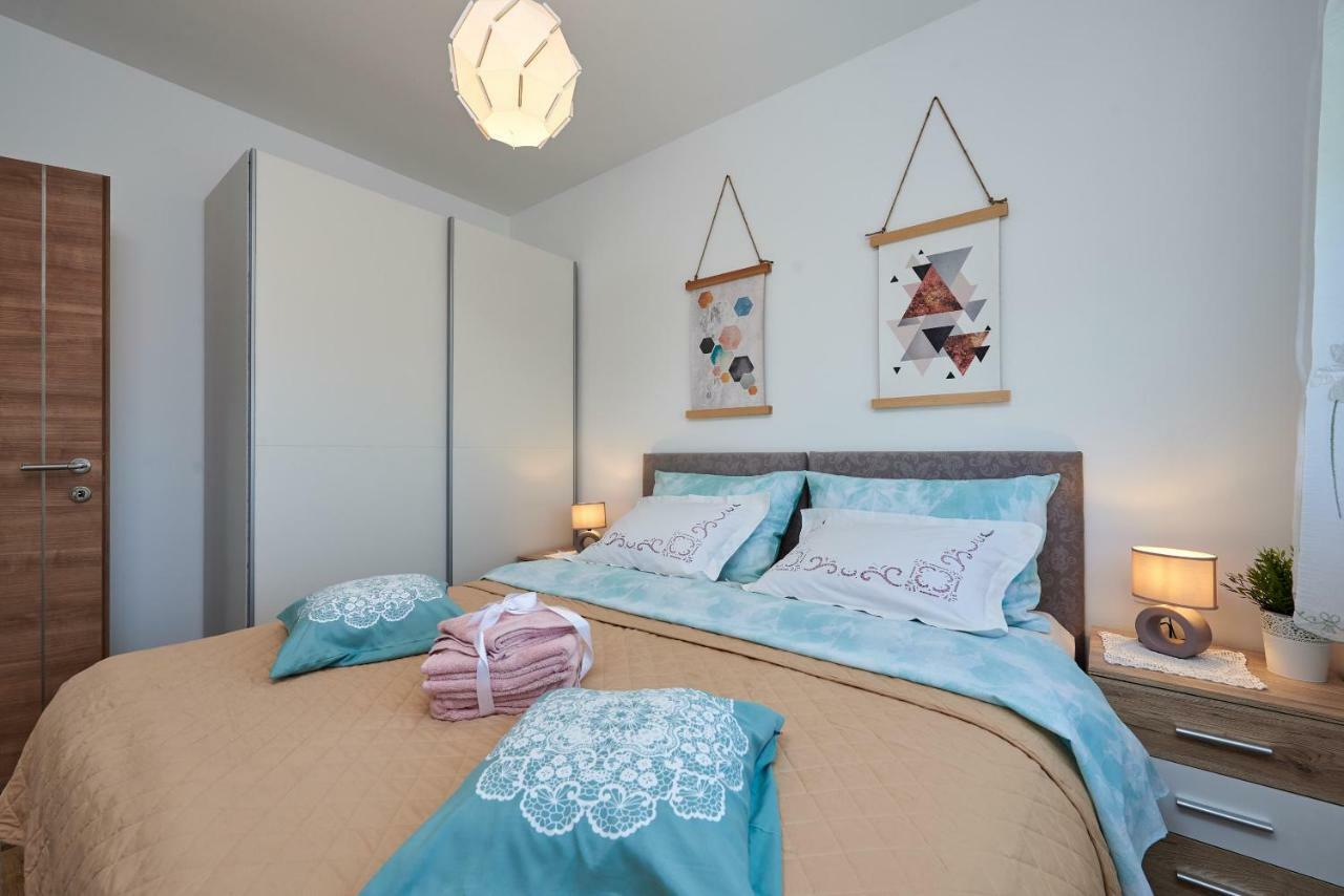 Golubica Apartment *