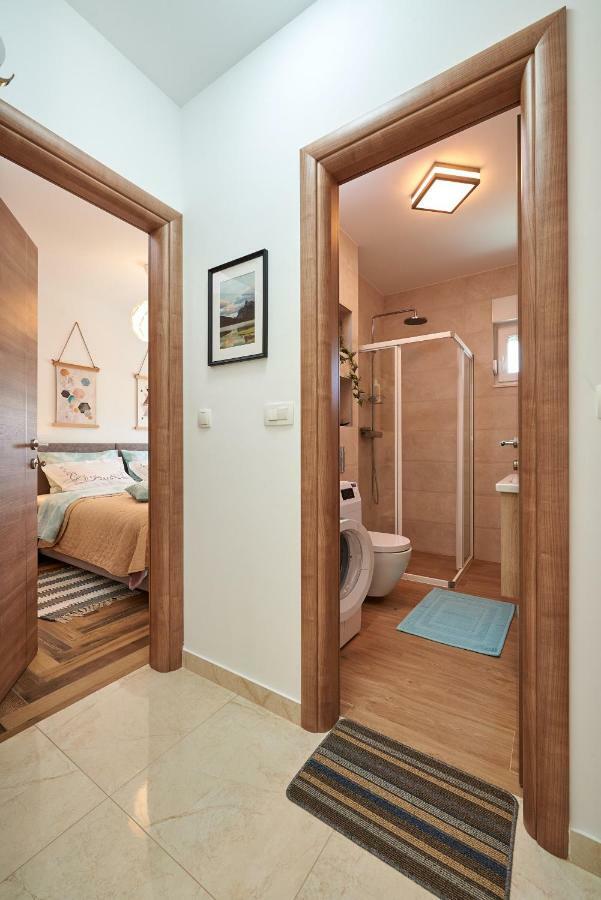 Golubica Apartment Trogir